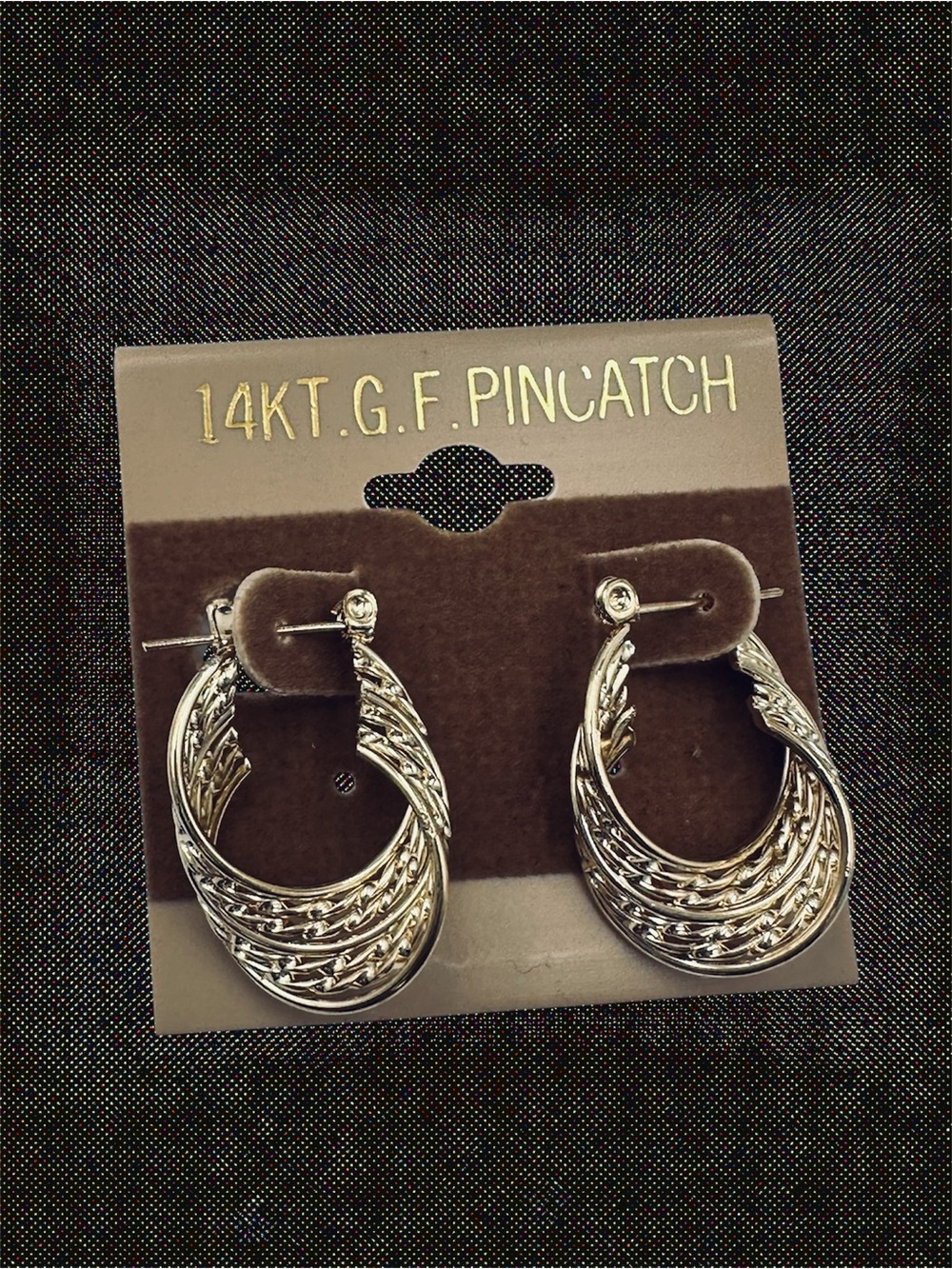 🌼 14KT GF Pincatch Textured Wave Hoop Earrings